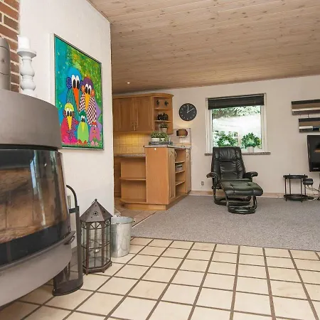 9 Person Holiday Home In Bl Vand Ho